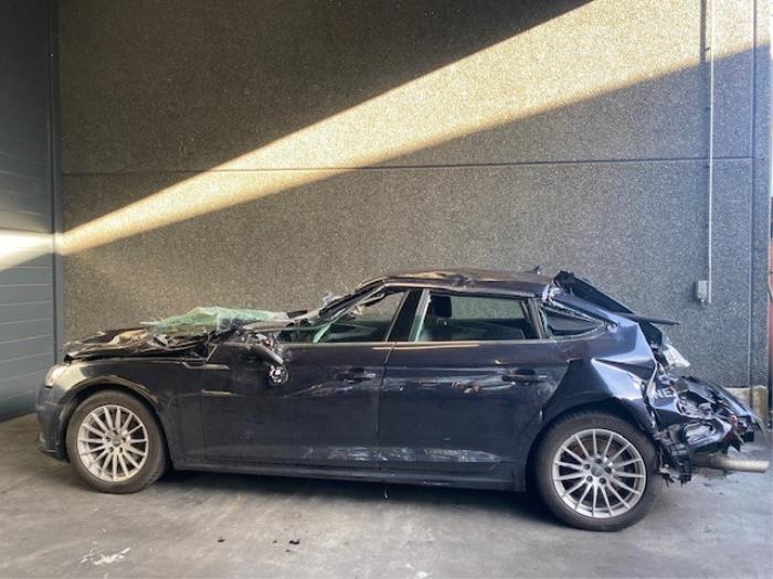 Audi A5 Sportback 2.0 TDI Ultra 16V Skrotfordon (2018, ZWART)