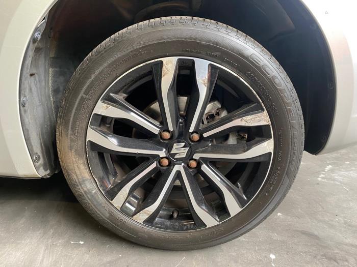 Suzuki Swift 1.3 VVT 16V Skrotfordon (2007, GRIJS)