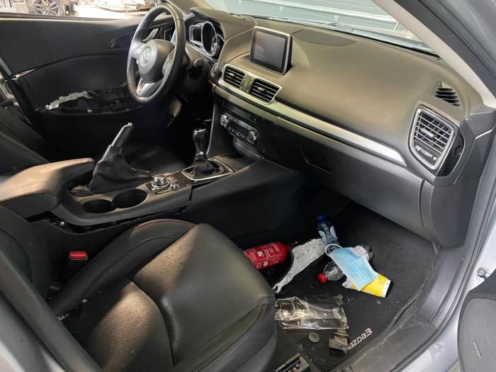 Mazda 3 2.2 SkyActiv-D 150 16V Sloopvoertuig (2014, Grijs)