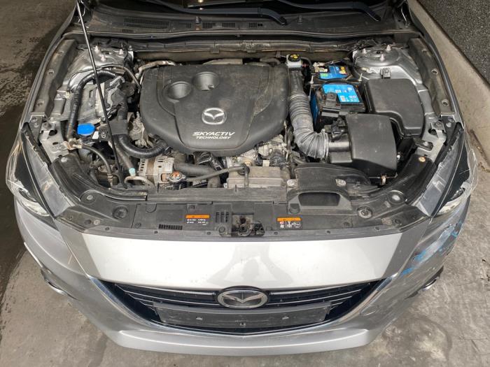 Mazda 3 2.2 SkyActiv-D 150 16V Sloopvoertuig (2014, Grijs)