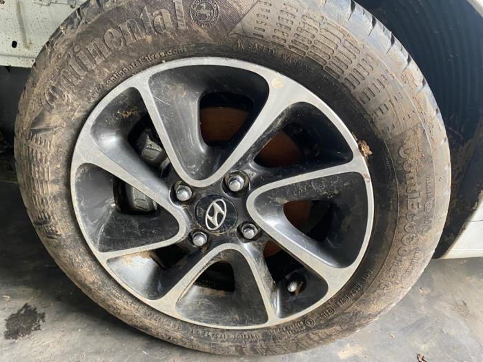 Hyundai i10 1.0 12V Sloopvoertuig (2020, Wit)