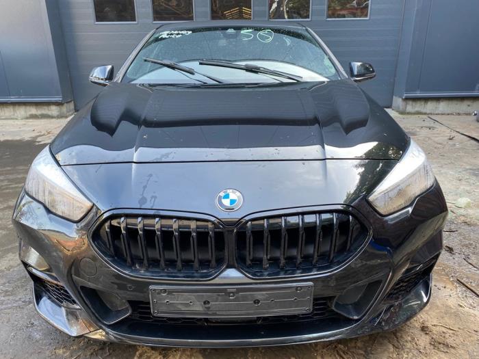 BMW 2 serie Gran Coupe 218i 1.5 TwinPower Turbo 12V Skrotfordon (2021, METALLIC ZWART)