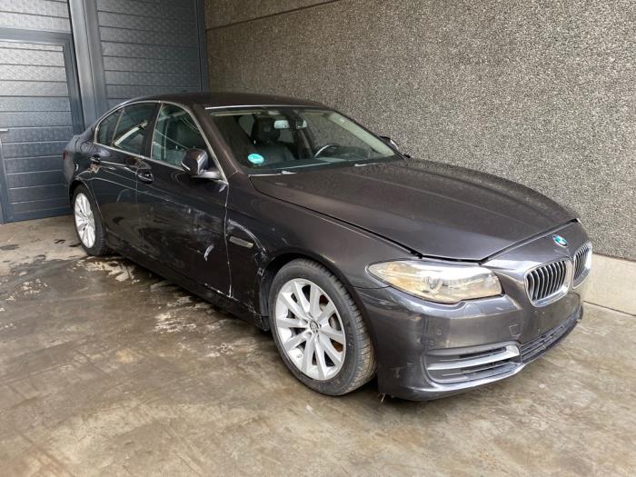 BMW 5 serie 520d 16V Skrotfordon (2016, DONKER GRIJS)