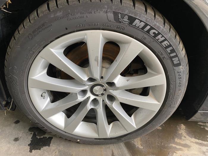 BMW 5 serie 520d 16V Skrotfordon (2016, DONKER GRIJS)