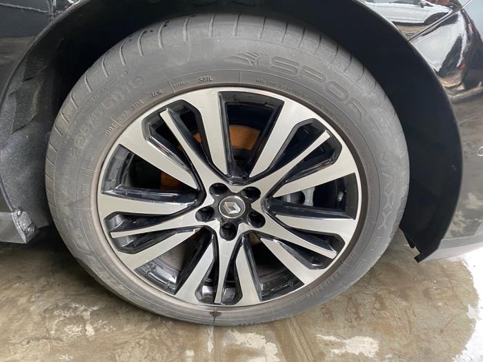 Renault Espace 1.6 Energy dCi 160 Skrotfordon (2017, METALLIC ZWART)