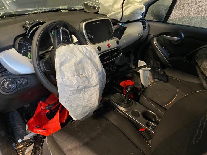 Fiat 500X 1.0 FireFly Turbo 120 12V Sloopvoertuig (2019, Zilver)