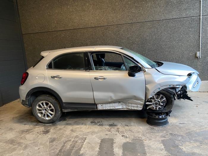 Fiat 500X 1.0 FireFly Turbo 120 12V Sloopvoertuig (2019, Zilver)