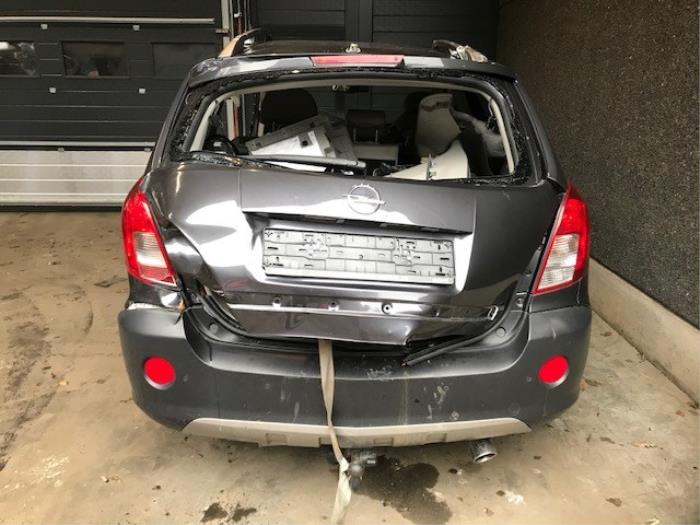 Opel Antara 2.2 CDTI 16V 4x4 Skrotfordon (2015, DONKER GRIJS)
