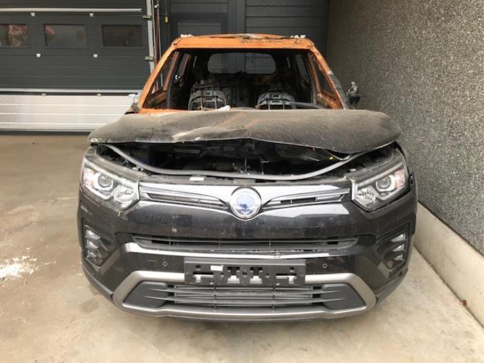 Ssang Yong Tivoli Grand 1.5 T-GDi 16V Sloopvoertuig (2021, Metallic, Zwart)