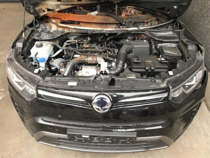 Ssang Yong Tivoli Grand 1.5 T-GDi 16V Sloopvoertuig (2021, Metallic, Zwart)