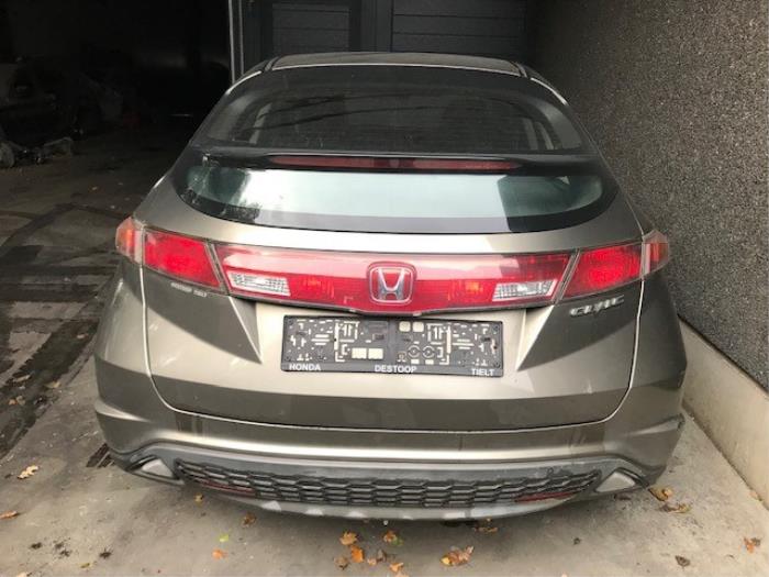 Honda Civic 1.4 i-Dsi Skrotfordon (2007, GRIJS)