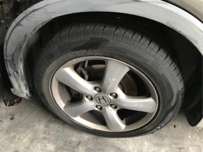 Honda Civic 1.4 i-Dsi Skrotfordon (2007, GRIJS)