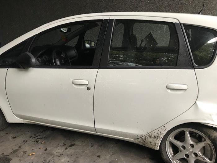 Mitsubishi Colt 1.1 12V Skrotfordon (2011, WIT)