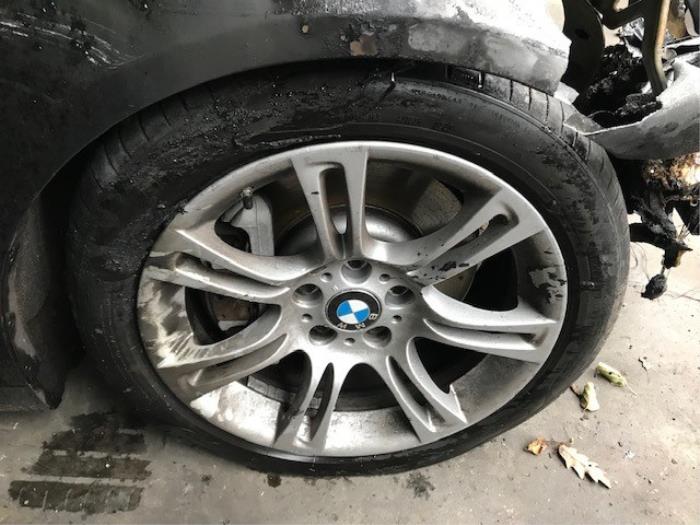 BMW 5 serie 525d xDrive 16V Skrotfordon (2014, METALLIC ZWART)