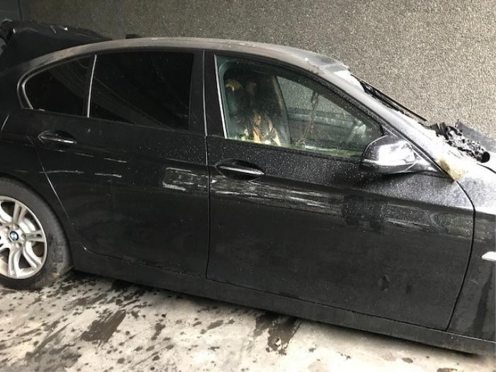 BMW 5 serie 525d xDrive 16V Skrotfordon (2014, METALLIC ZWART)