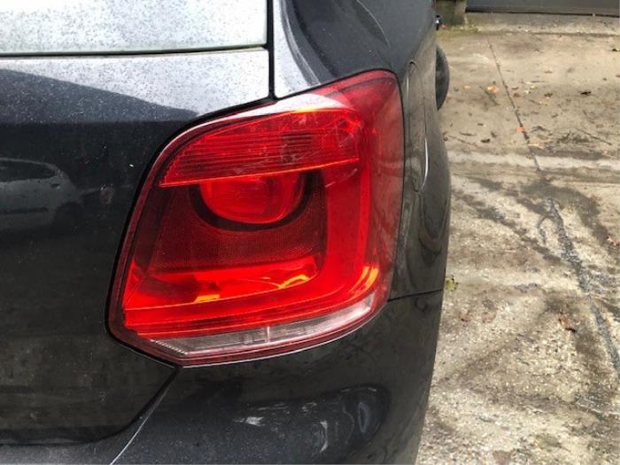 Volkswagen Polo Sloopvoertuig (2010, Donker, Grijs)