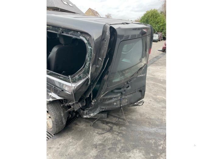 Renault Trafic Passenger 1.6 dCi 125 Twin Turbo Sloopvoertuig (2018, Zwart)