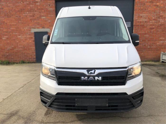 Volkswagen Crafter 2.0 TDI FWD Skrotfordon (2020)