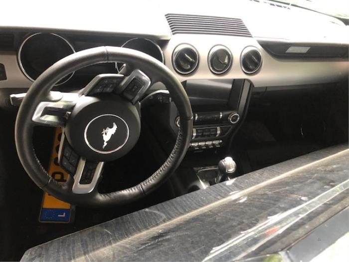 Ford Usa Mustang VI Fastback 2.3 EcoBoost 16V Sloopvoertuig (2017, Zwart)