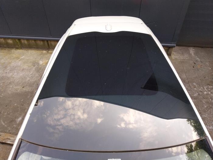 Volvo V40 1.6 D2 Skrotfordon (2013, WIT)