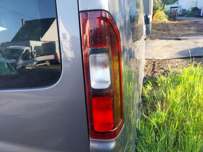 Opel Vivaro Combi 1.6 CDTI Biturbo 125 Sloopvoertuig (2018, Grijs)