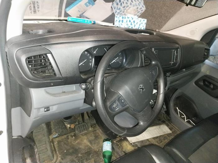 Peugeot Expert 2.0 Blue HDi 120 16V Skrotfordon (2021, WIT)