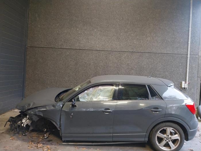 Audi Q2 1.6 30 TDI 16V Sloopvoertuig (2017, Grijs)