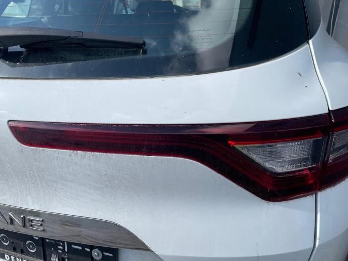 Renault Megane IV 1.2 Energy TCE 100 Sloopvoertuig (2018, Wit)