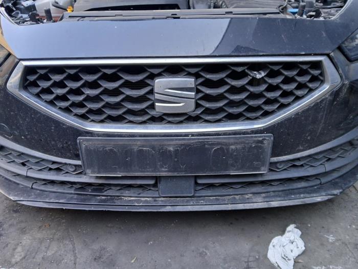 Seat Leon 1.5 TSI 16V Skrotfordon (2023, ZWART)