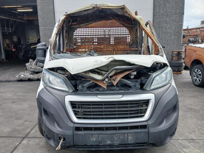 Peugeot Boxer 2.0 BlueHDi 160 Sloopvoertuig (2018, Wit)