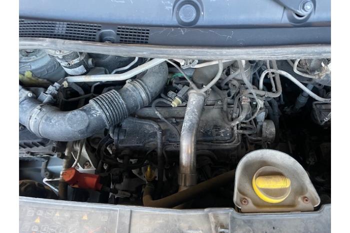 Opel Movano 2.3 BiTurbo 16V Skrotfordon (2017, ZWART)