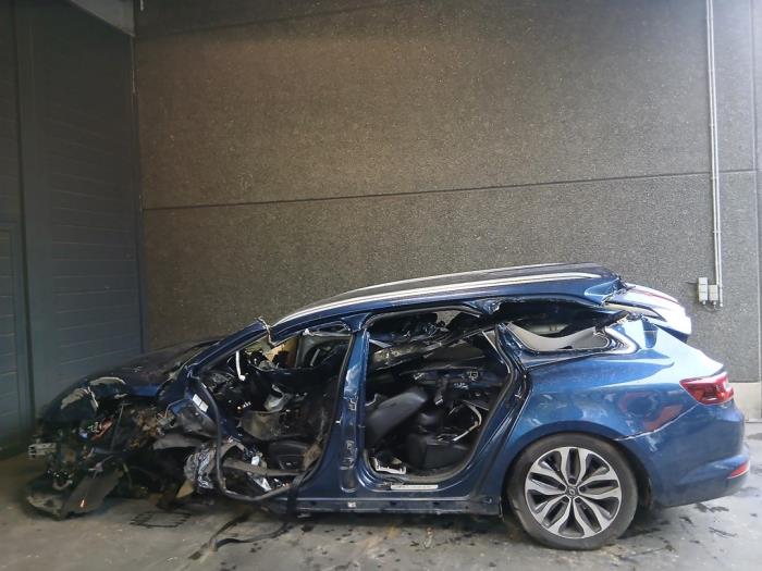 Renault Talisman Estate 1.6 dCi 130 Samochód złomowany (2016, Niebieski)