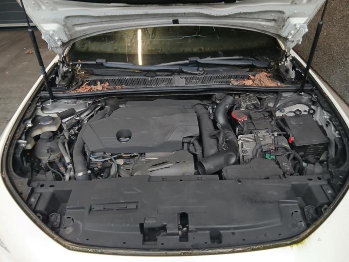 Peugeot 508 1.6 16V Hybrid 225 Skrotfordon (2020, WIT)