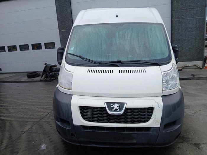 Peugeot Boxer 2.2 HDi 130 Euro 5 Skrotfordon (2013, WIT)