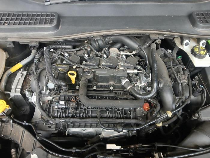 Ford Kuga II 1.5 EcoBoost 16V 120 Sloopvoertuig (2019, Grijs)