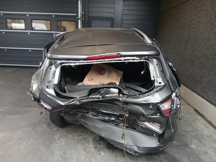 Ford Kuga II 1.5 EcoBoost 16V 120 Sloopvoertuig (2019, Grijs)