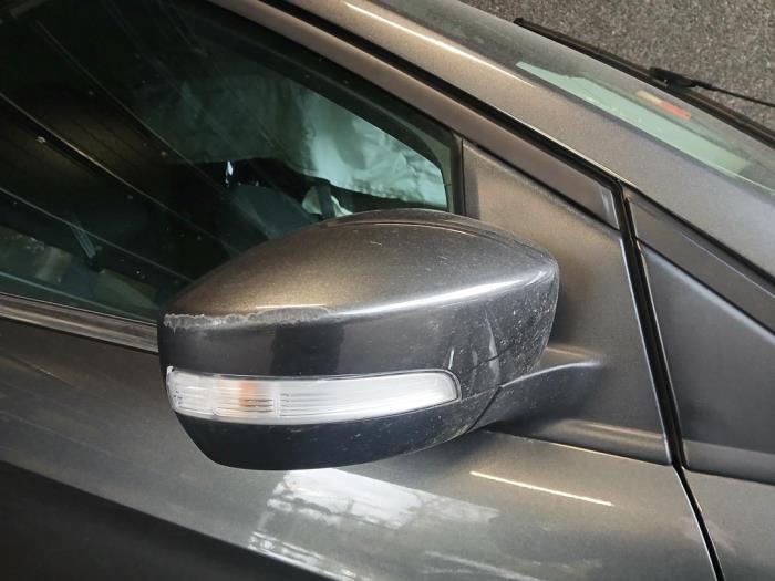 Ford Kuga II 1.5 EcoBoost 16V 120 Sloopvoertuig (2019, Grijs)