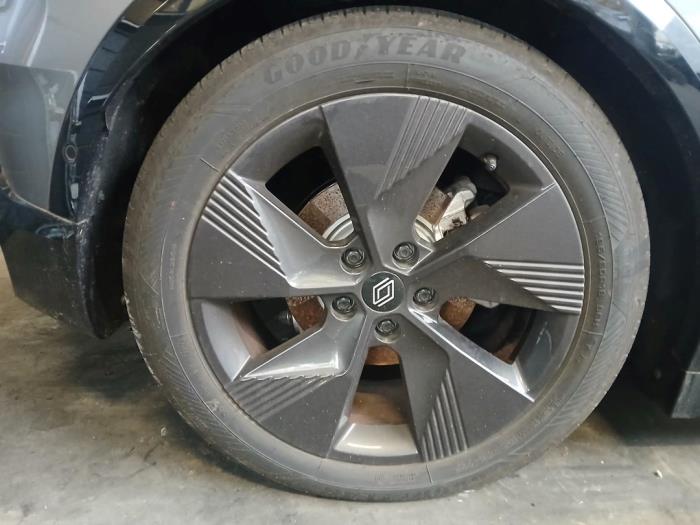 Renault Megane E-Tech 40 kWh Sloopvoertuig (2025, Grijs)