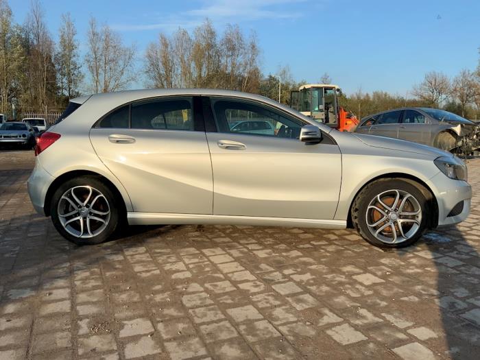 Mercedes A 1.8 A-200 CDI 16V Sloopvoertuig (2014, Grijs)