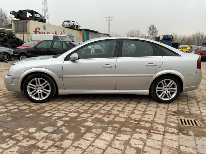 Opel Vectra C GTS 2.2 DTI 16V Sloopvoertuig (2003, Grijs)