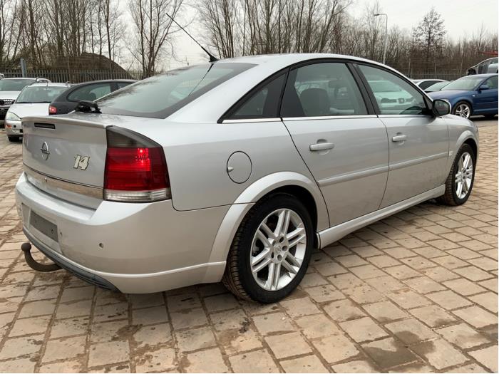 Opel Vectra C GTS 2.2 DTI 16V Sloopvoertuig (2003, Grijs)