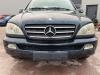 Mercedes ML I 270 2.7 CDI 20V Sloopvoertuig (2002, Zwart)