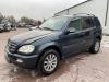 Mercedes ML I 270 2.7 CDI 20V Sloopvoertuig (2002, Zwart)