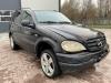 Mercedes ML I 270 2.7 CDI 20V Skrotfordon (2000, ZWART)