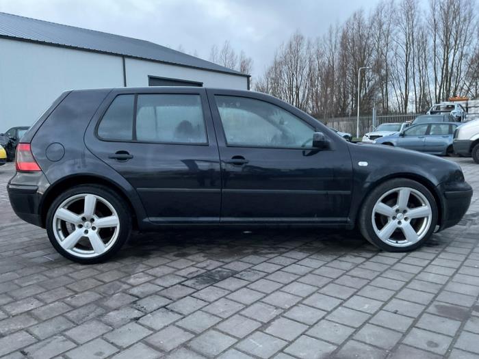 Volkswagen Golf IV 1.9 TDI 130 Sloopvoertuig (2002, Zwart)