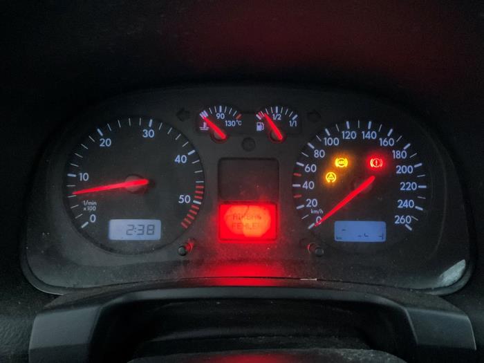 Volkswagen Golf IV 1.9 TDI 130 Sloopvoertuig (2002, Zwart)