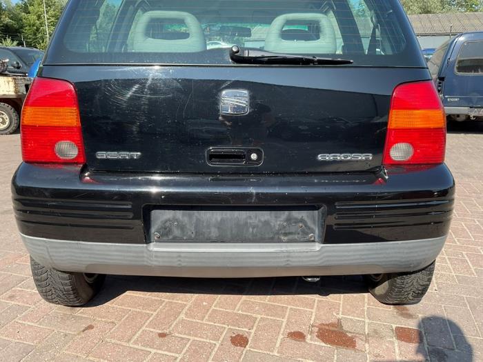 Seat Arosa 1.4 MPi Skrotfordon (2000, ZWART)