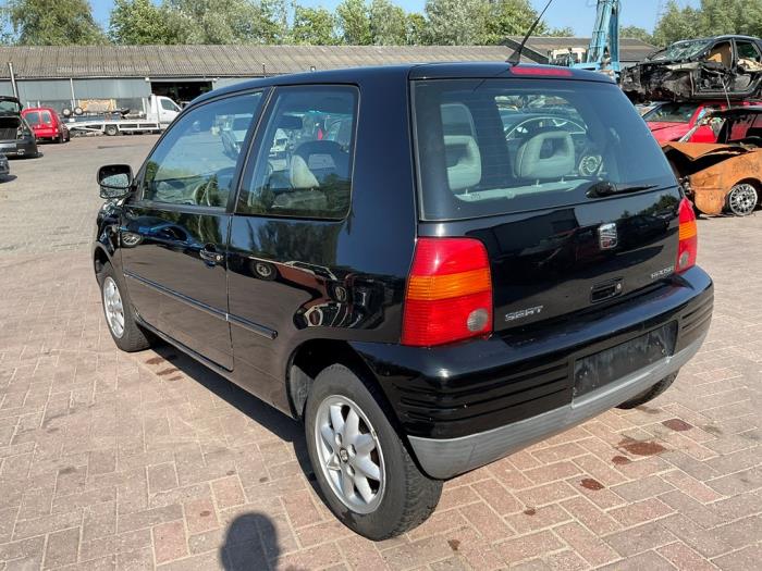 Seat Arosa 1.4 MPi Skrotfordon (2000, ZWART)