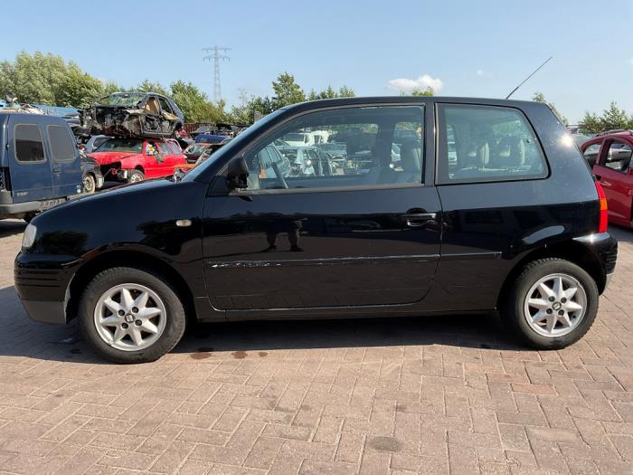 Seat Arosa 1.4 MPi Skrotfordon (2000, ZWART)