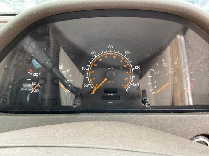 Mercedes C 1.8 C-180 16V Samochód złomowany (1995, Zielony)